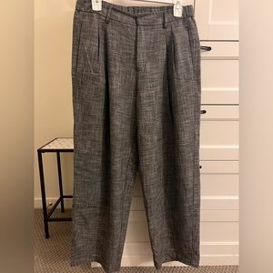 High waisted trouser